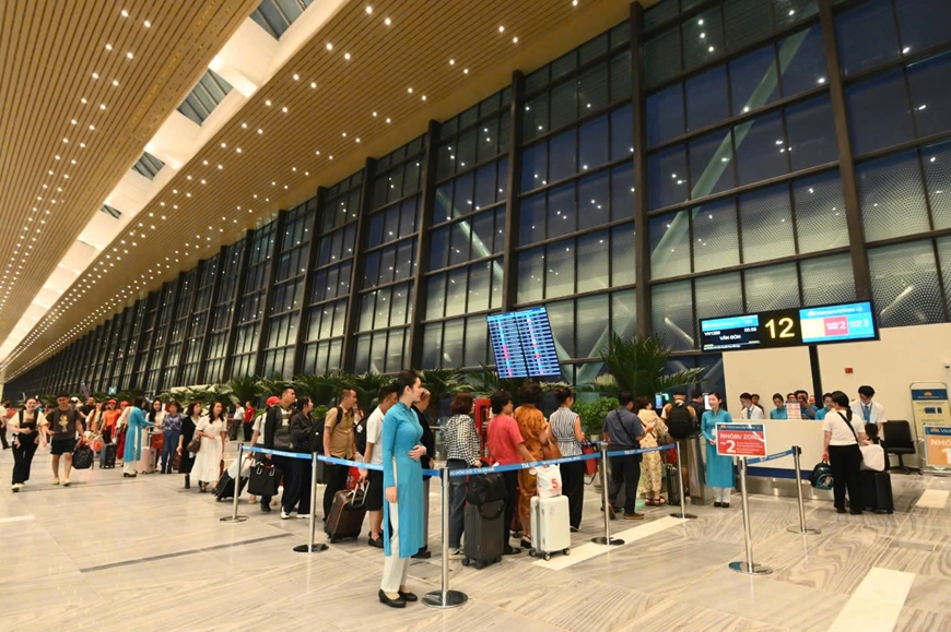 Vietnam Airlines Chuyển Toàn Bộ Chuyến Bay Nội Địa Sang Nhà Ga T3 Tân Sơn Nhất Từ 17/5