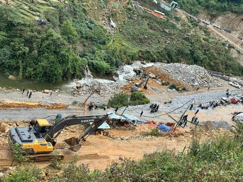 Thủ tướng chỉ đạo khẩn trương khắc phục sự cố sạt lở tại thủy điện Lai Châu