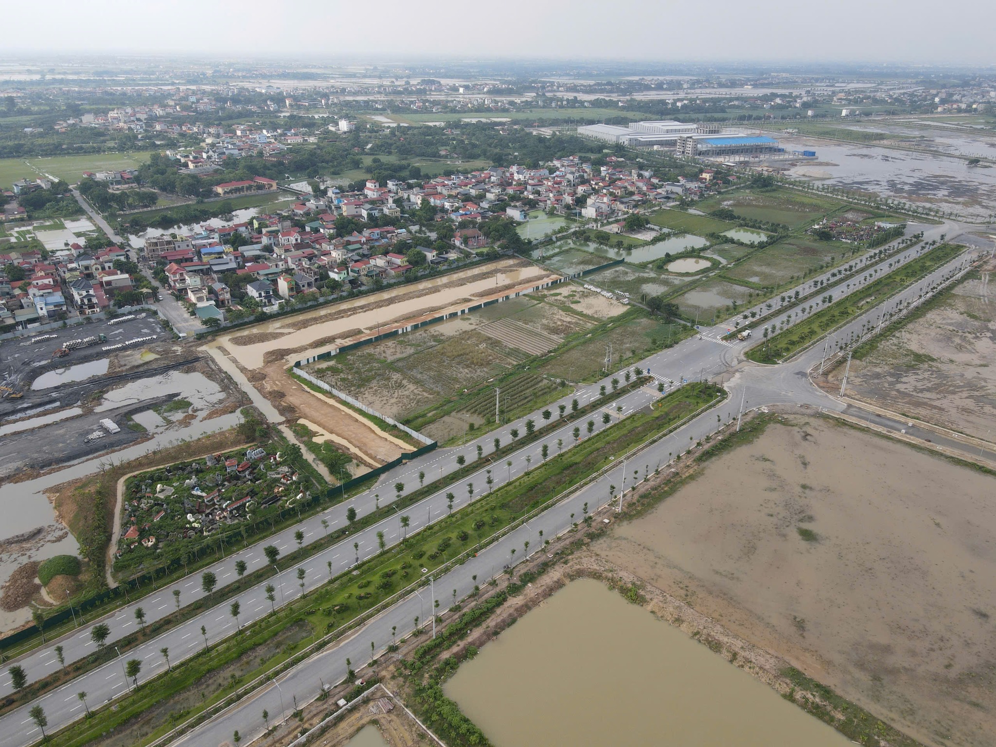 Ninh Bình 'Mở Cổng' KCN 2.500 Tỷ: Cơ Hội 'Vàng' Cho Nhà Đầu Tư Bất Động Sản