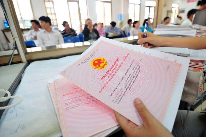 Tháo gỡ vướng mắc đất đai, cấp sổ đỏ theo yêu cầu của Thủ tướng: 'Luồng gió mát' cho thị trường bất động sản?