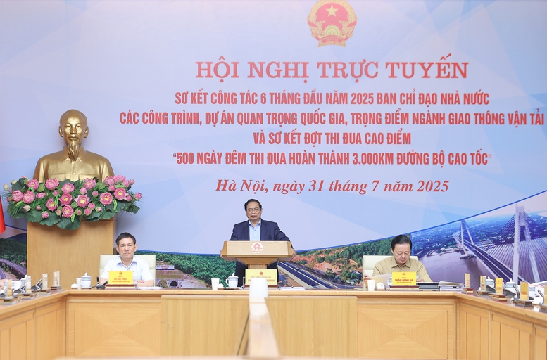 3.000km cao tốc: 'Cú hích' hạ tầng mở ra vận hội cho bất động sản